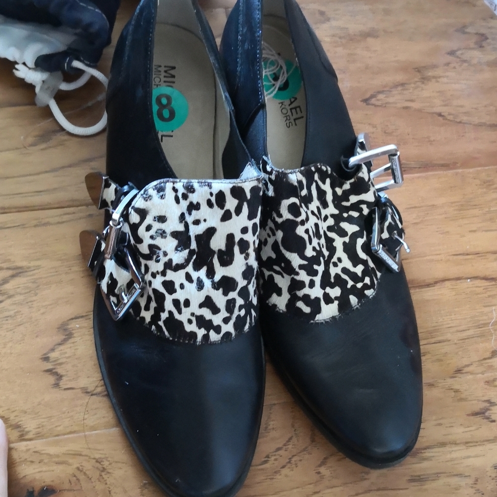 MK shoes